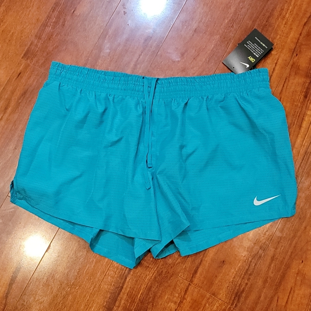 NWT plus size XXL Nike running shorts